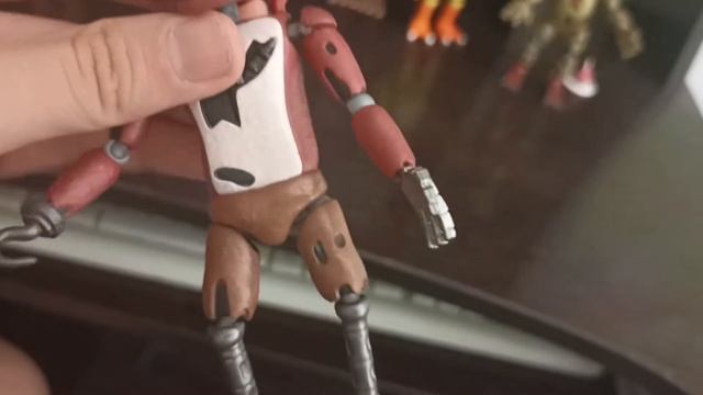 обзор на новые фигурки аниматроников из ФНаФ 1 смотреть онлайн