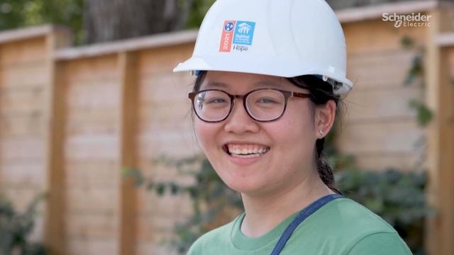 Schneider Electric and Habitat for Humanity Partner to Make a Difference | Schneider Electric смотреть онлайн