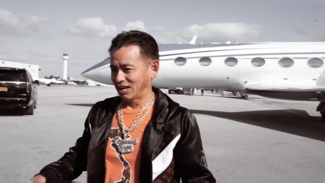 PDiddy Private Jet Delivery смотреть онлайн