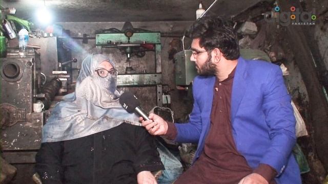 80000 Mahana Ke Nukari Chor Kar Apne Walid Ka Lathe Machine Ka Karobar Chalne Wali Larki Ke Kahani смотреть онлайн