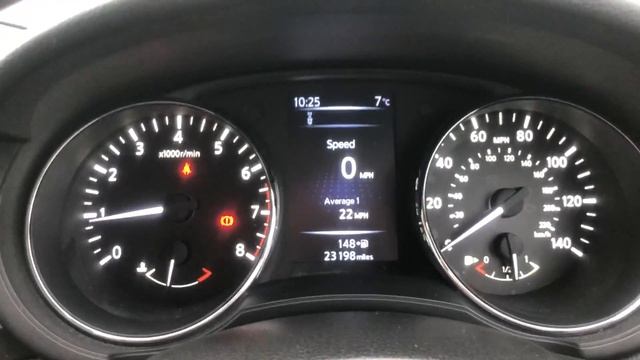 Nissan Pulsar смотреть онлайн