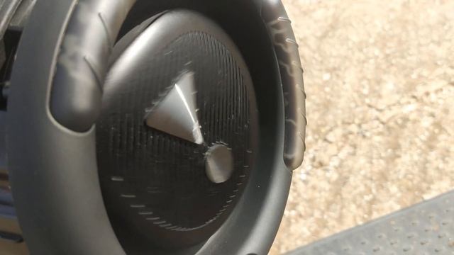 jbl xtreme 3 ŵåřpìñģ on lfm.😂 weird and going crazy.🔥🔥 смотреть онлайн