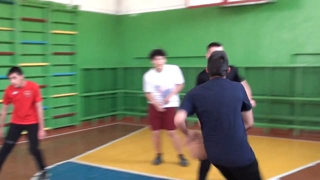 Студенты - Школьники. Баскетбол. 2022 смотреть онлайн