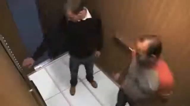 Прозрачный лифт смотреть онлайн