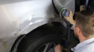Ремонт и замена арок Mitsubishi Outlander - коррозия. Перевариваем гнилые задние арки в Томске