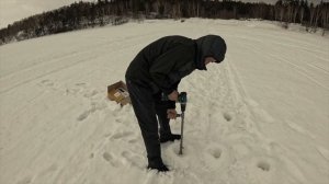 Очень бюджетный шуруповерт для ледобура