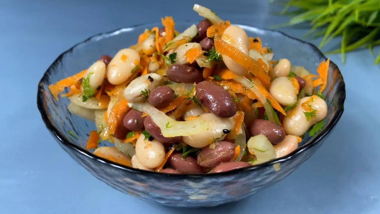 Салат "Гости сыты и ДЕНЬГИ целы"! Практически БЕСПЛАТНО и вкусно ОЧЕНЬ! смотреть онлайн