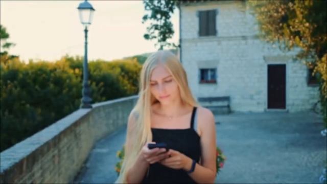 RC Mobile — первый мультиоператор мобильной связи смотреть онлайн