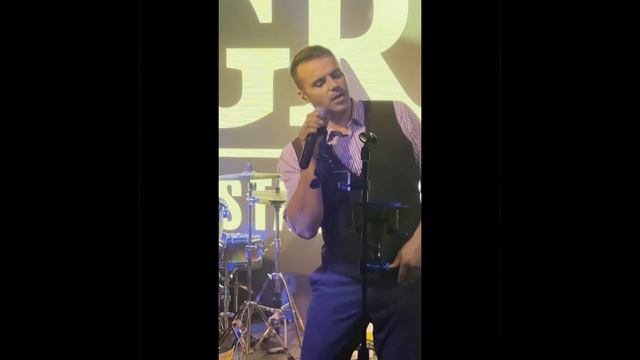 Певец Александр SIBERIAN Быков #быков #instagramyoutube #shortsads  #shortsadoptme #shortsanity