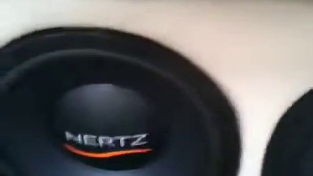 Hertz hp2 + 2x es300 смотреть онлайн