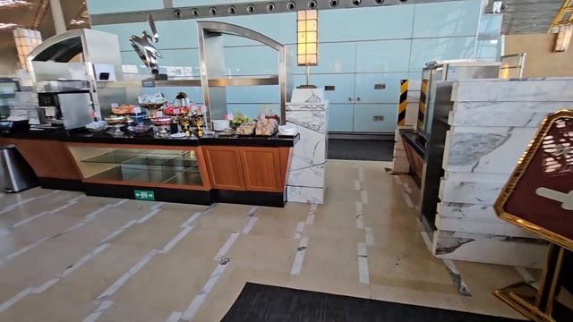 Air China Business Class Lounge.  Spacious And Full Of Food And Drink