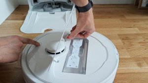 How to Factory Reset a Roborock Vacuum Cleaner Robot (Q Revo)