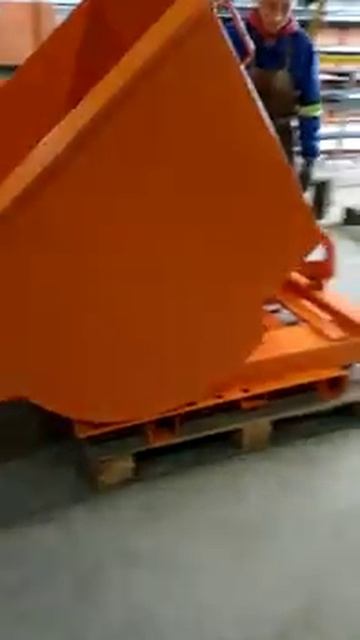 CAÇAMBA BASCULANTE смотреть онлайн