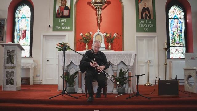 Professional Piper & Whistle player. Available for all occasions. смотреть онлайн
