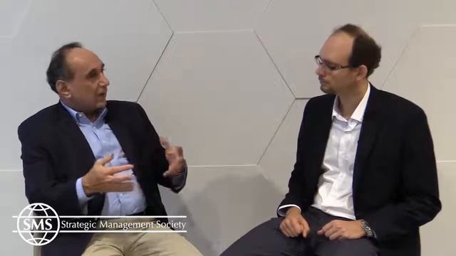 SMS Interview - Aks Zaheer and Andrew Shipilov смотреть онлайн