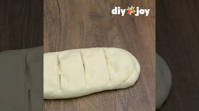 Dolly Parton's Famous Cinnamon Bread Recipe смотреть онлайн