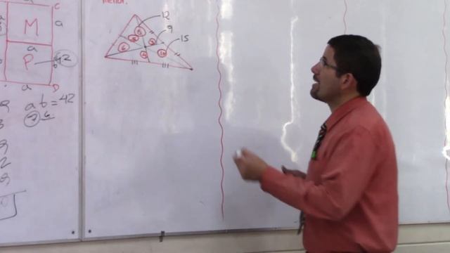TRIÁNGULOS - CUADRILÁTEROS - HEXÁGONOS – TEOREMA DE LA MEDIANA смотреть онлайн