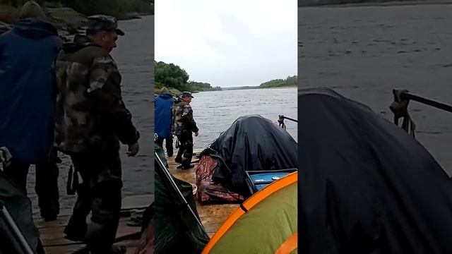 Плот, нас спасают смотреть онлайн
