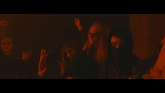 theICONS - White Horse смотреть онлайн