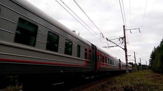 ИМЕННОЙ ЭЛЕКТРОВОЗ ЭП1 - 100 С ПАССАЖИРСКИМ ПОЕЗДОМ смотреть онлайн