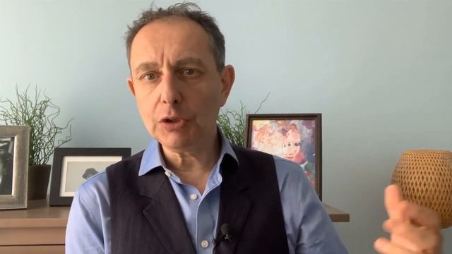 Что такое акции голубых фишек – отвечает Эдвард Дубинский. смотреть онлайн