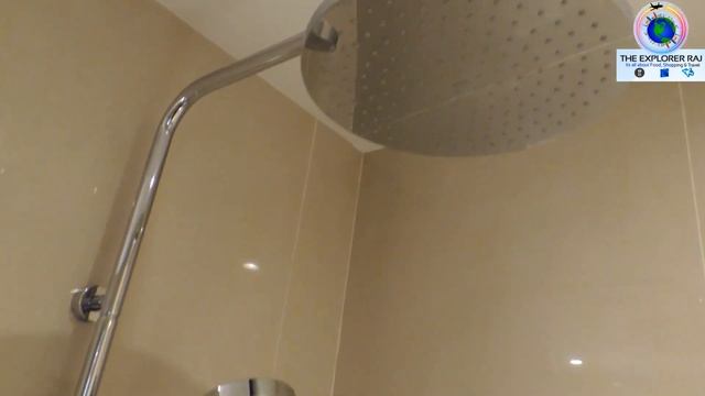 HOTEL IBIS KLCC KUALA LUMPUR | HOTEL REVIEW AND ROOM TOUR смотреть онлайн
