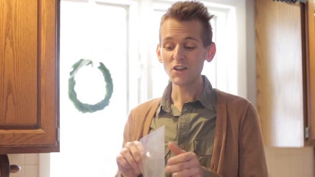 Disposable Pastry Bags | Quick Tips смотреть онлайн