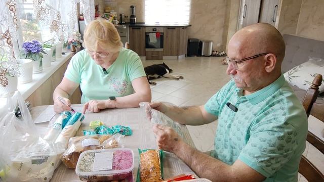 ЧТО МЫ КУПИЛИ НА 55 ЕВРО ? ОБЗОР ЦЕН НА ПРОДУКТЫ И ДРУГИЕ ТОВАРЫ 15 АПРЕЛЯ смотреть онлайн