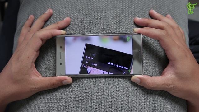 Tại sao XZ Premium là smartphone xuất sắc nhất MWC2017 смотреть онлайн