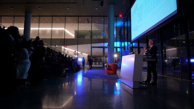 Columbia Business School 100/50 Embracing Our Legacy Kick-Off Celebration смотреть онлайн