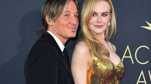 Keith Urban Opens Up About Nerves Calling Nicole Kidman: She's 'a Real Life Princess смотреть онлайн
