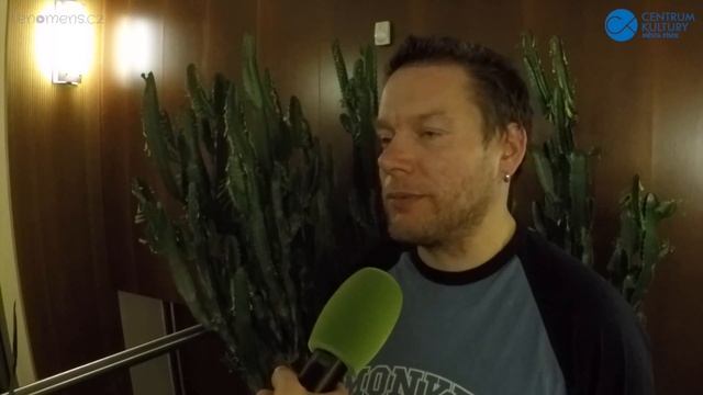 Autenticky z koncertu Monkey Business - FULL HD смотреть онлайн