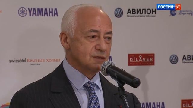 В Москве прошел гала концерт лауреатов Международного конкурса пианистов Владими смотреть онлайн