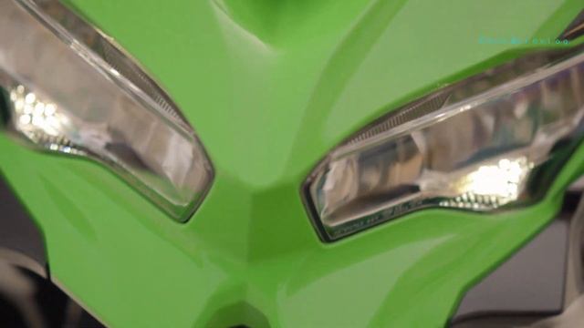 Corse Exhaust Muffler sound Test and walk around my Kawasaki Ninja ZX25R смотреть онлайн