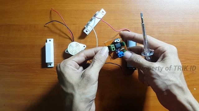 Cara Membuat Notifikasi saat Pintu Terbuka смотреть онлайн