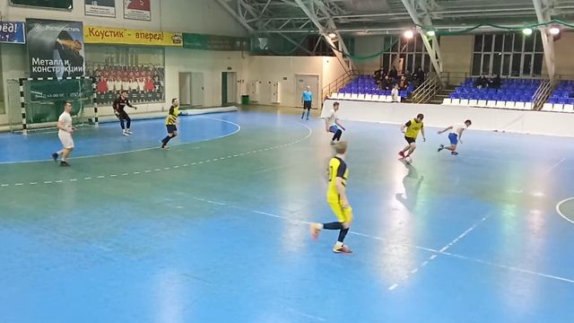 Фотон-2 - Кировец, 1 тайм, 18.01.23 смотреть онлайн