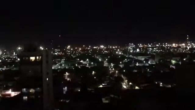 ‪El #Docke “nocturno‬ смотреть онлайн