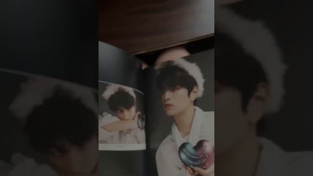 РАСПАКОВКА АЛЬБОМА MAXIDENT STRAY KIDS🪶 смотреть онлайн