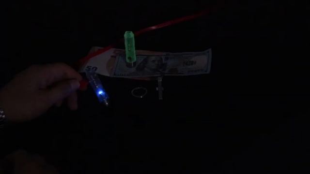 RovyVon Aurora A8x Keychain Flashlight смотреть онлайн