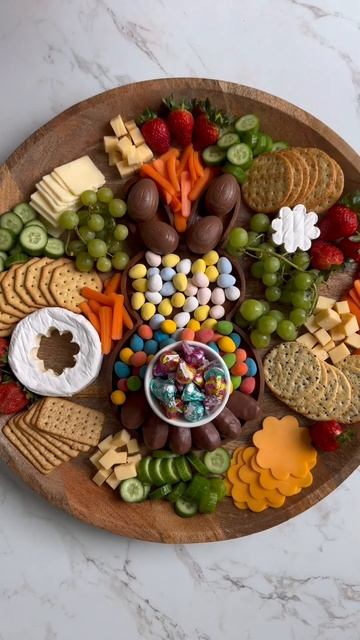Easter Bunny Charcuterie Board смотреть онлайн