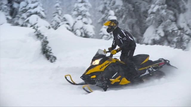 2013 Ski-Doo MX Z смотреть онлайн