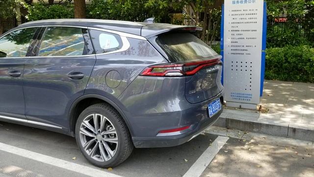 AUTA Z CHIN, BYD Tang, elektryk SUV, cykl o chińskiej motoryzacji смотреть онлайн