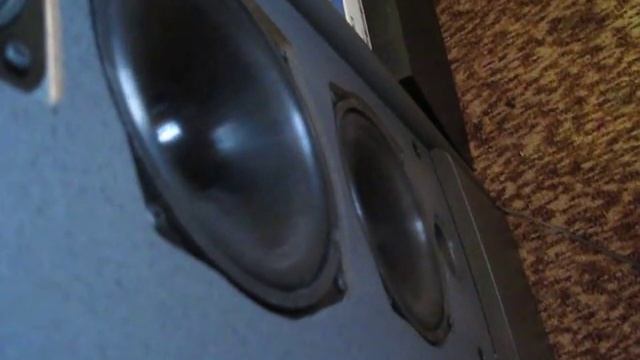 CD Referenz 360 Watt Bass test смотреть онлайн