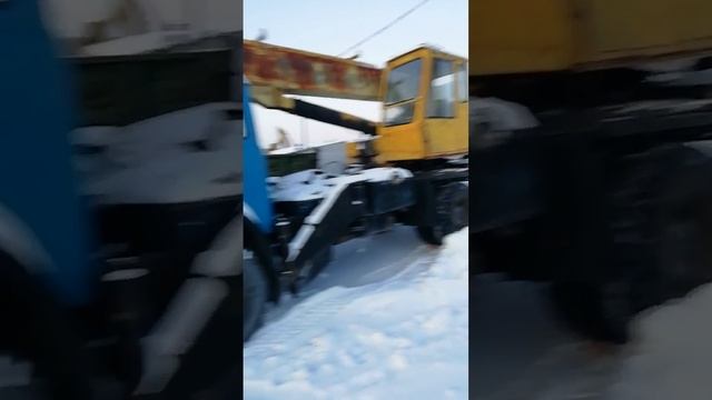 Кран маз прибыл на место дислокации, будем реанимировать смотреть онлайн