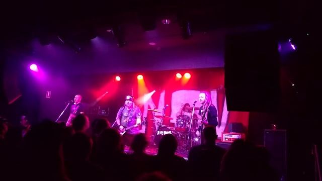 Nancy Vandal - Smart Casual Trousers (Live) смотреть онлайн