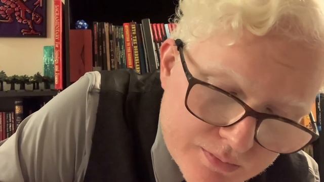 SW:CL Solo (Season 2) Creating Ewan the Elf смотреть онлайн