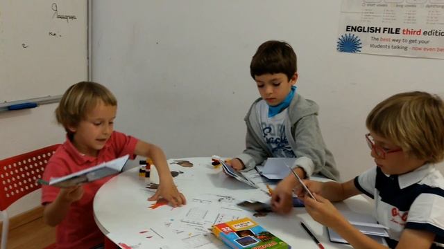 Igroteka 09.04.17 Русский язык с Мариной Воскресенье смотреть онлайн