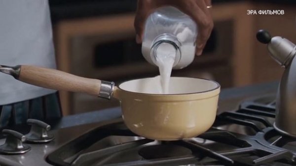 Карлик с интеллектом 200+ IQ маскируется под ребёнка, чтобы грабить богатые семьи