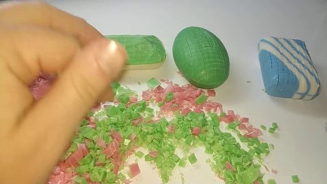 Soap Cutting ASMR ! Relaxing Sounds ! (no talking) /Резка сухого мыла АСМР!Релакс смотреть онлайн