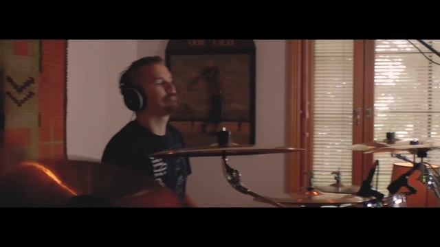 OMNIUM GATHERUM - Fortitude (OFFICIAL VIDEO) смотреть онлайн